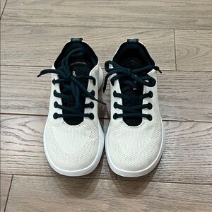 Allbirds Tree Runner Go Sneakers, size 7.5, like new